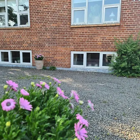 Hyggelig M Have Tæt På Søerne Silkeborg